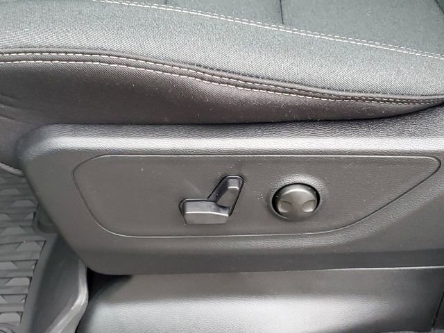 New 2026 RAM 1500 4x4 Crew Cab image 12