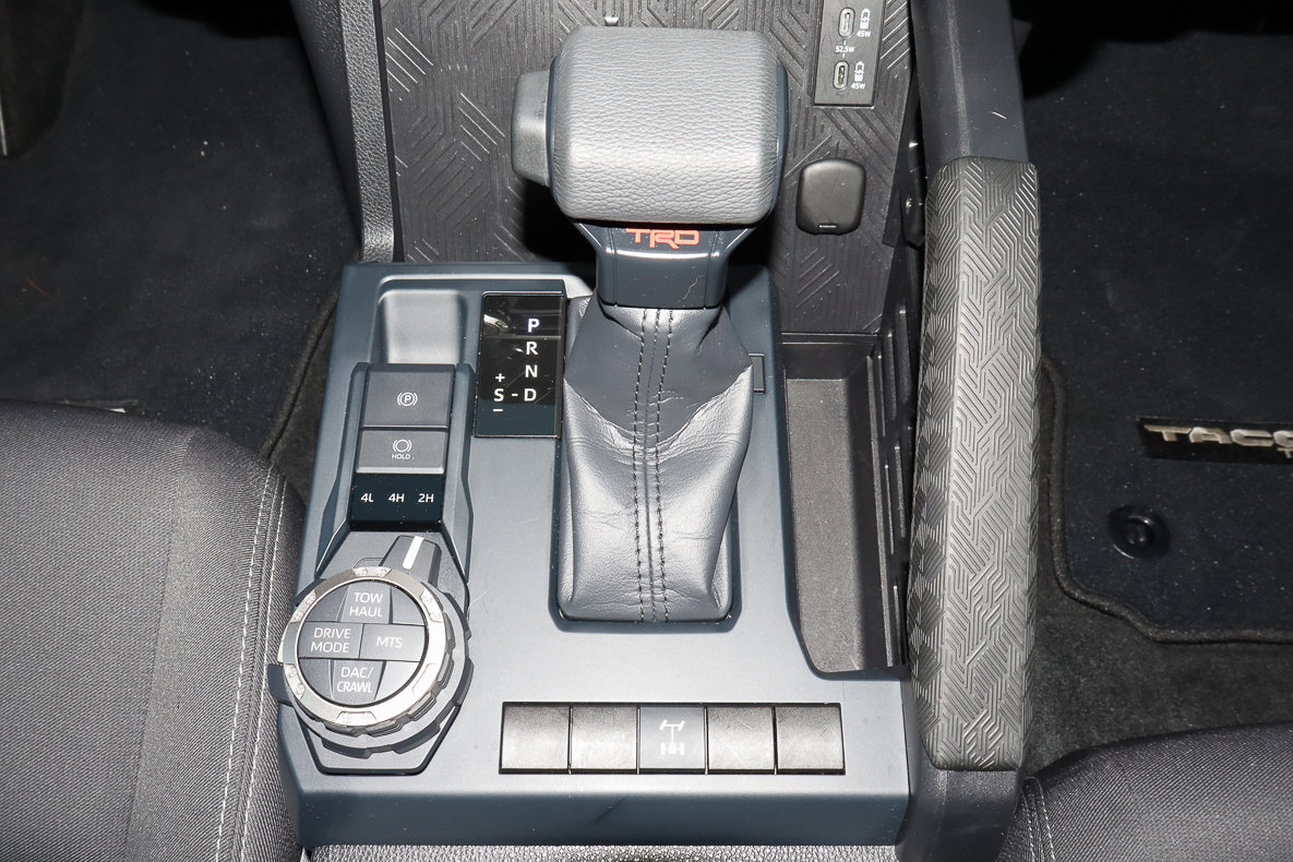 Used 2025 Toyota Tacoma TRD Off-Road image 23