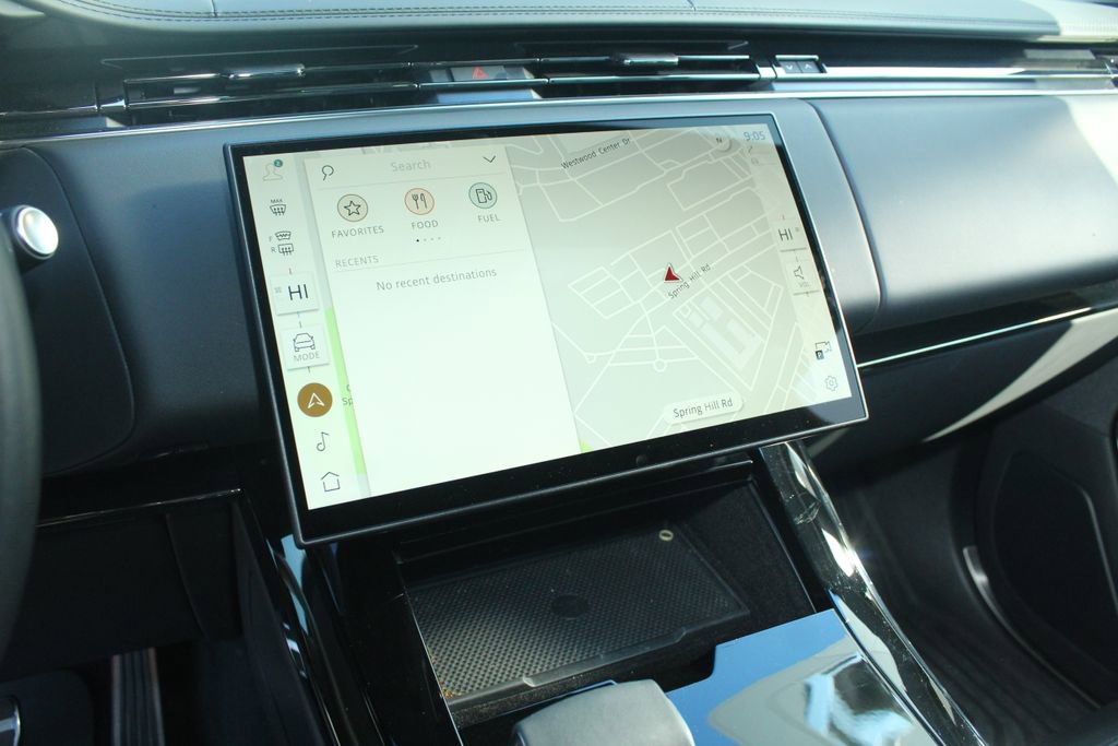 Used 2024 Land Rover Range Rover Sport Dynamic SE image 17