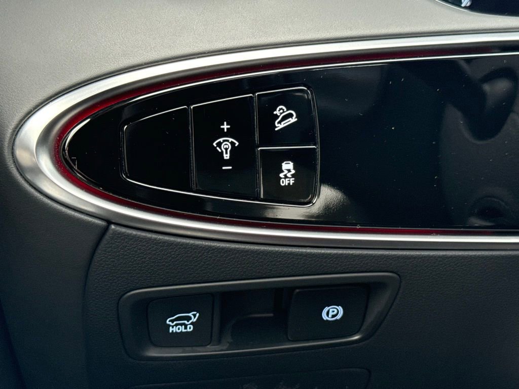 Used 2025 Genesis Electrified GV70 Advanced w/ Prestige Package image 32