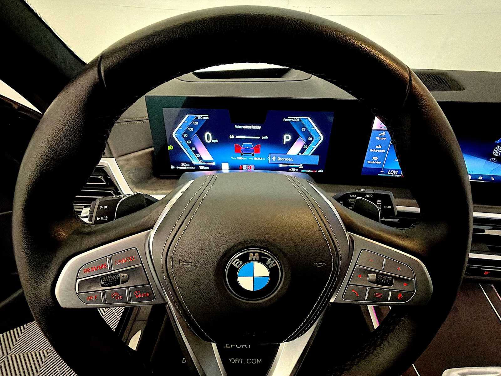 Certified 2024 BMW X7 xDrive40i w/ Premium Package AWD/4WD image 13