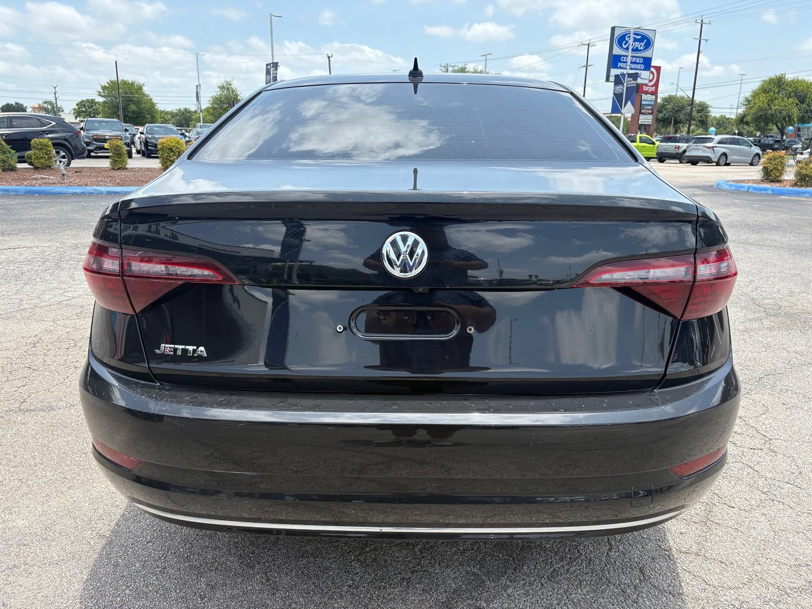 Used 2021 Volkswagen Jetta S w/ Driver Assistance Package FWD image 3