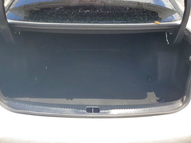 Used 2020 Lexus IS 350 F Sport w/ F Sport Package RWD image 9