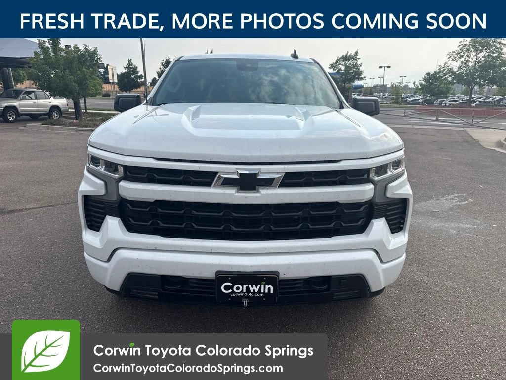 Used 2022 Chevrolet Silverado 1500 RST AWD/4WD image 2