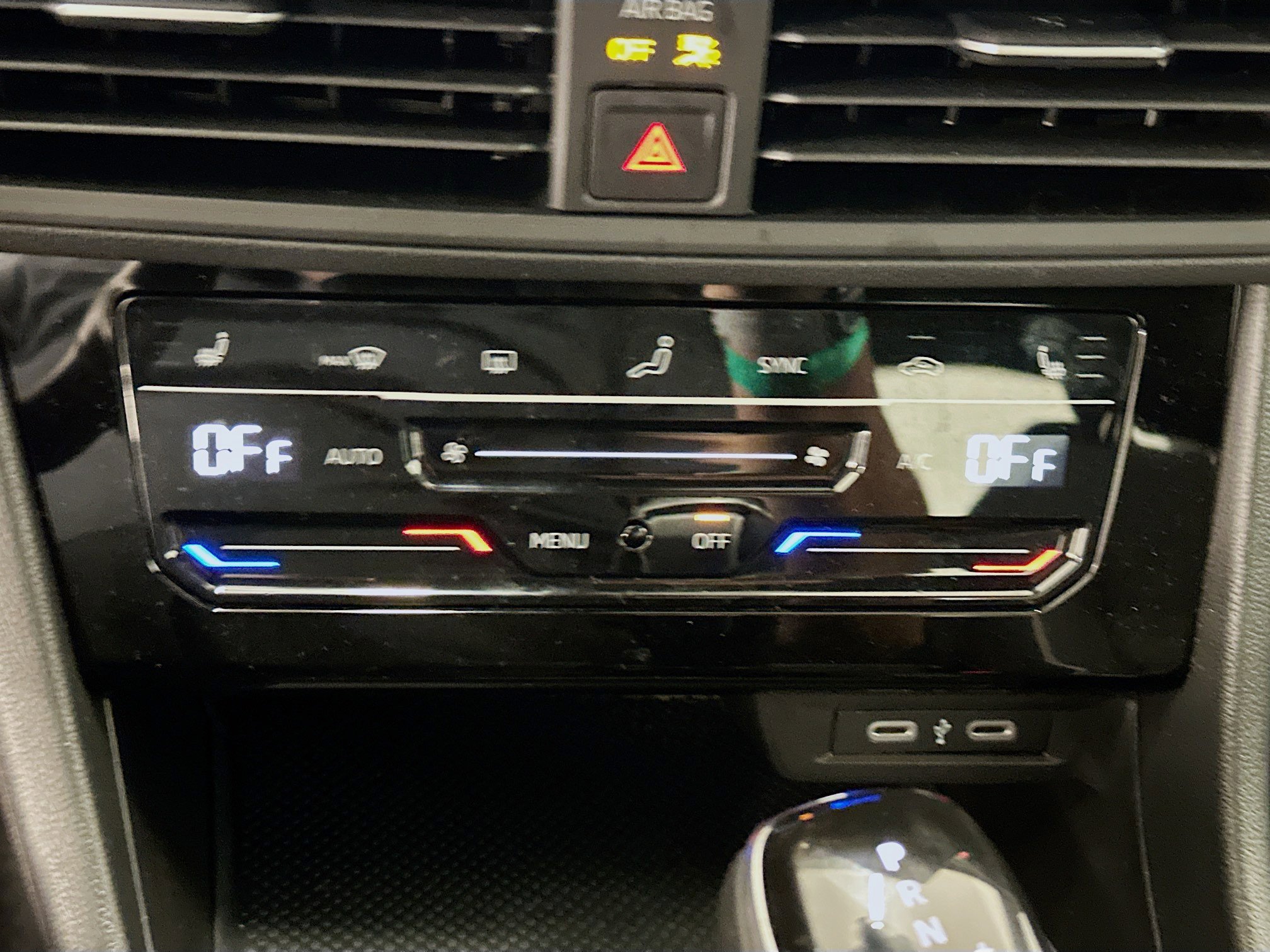 Used 2025 Volkswagen Jetta Sport image 24