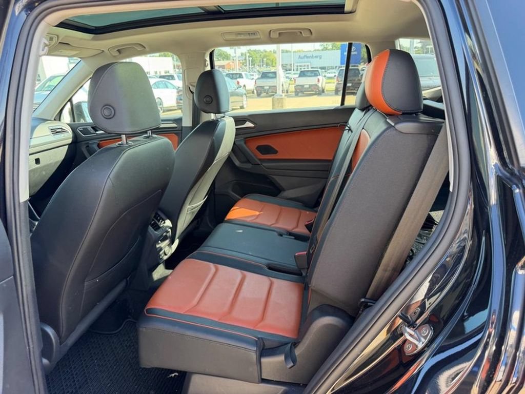 Used 2019 Volkswagen Tiguan SEL Premium AWD/4WD image 9