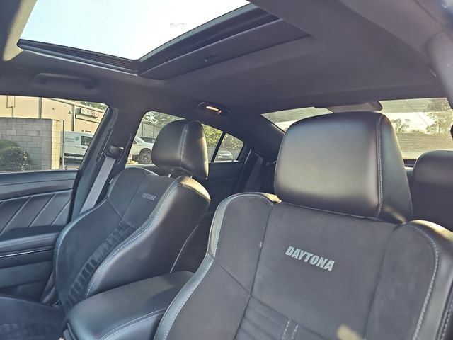 Used 2023 Dodge Charger Scat Pack w/ Daytona Edition Group RWD image 16