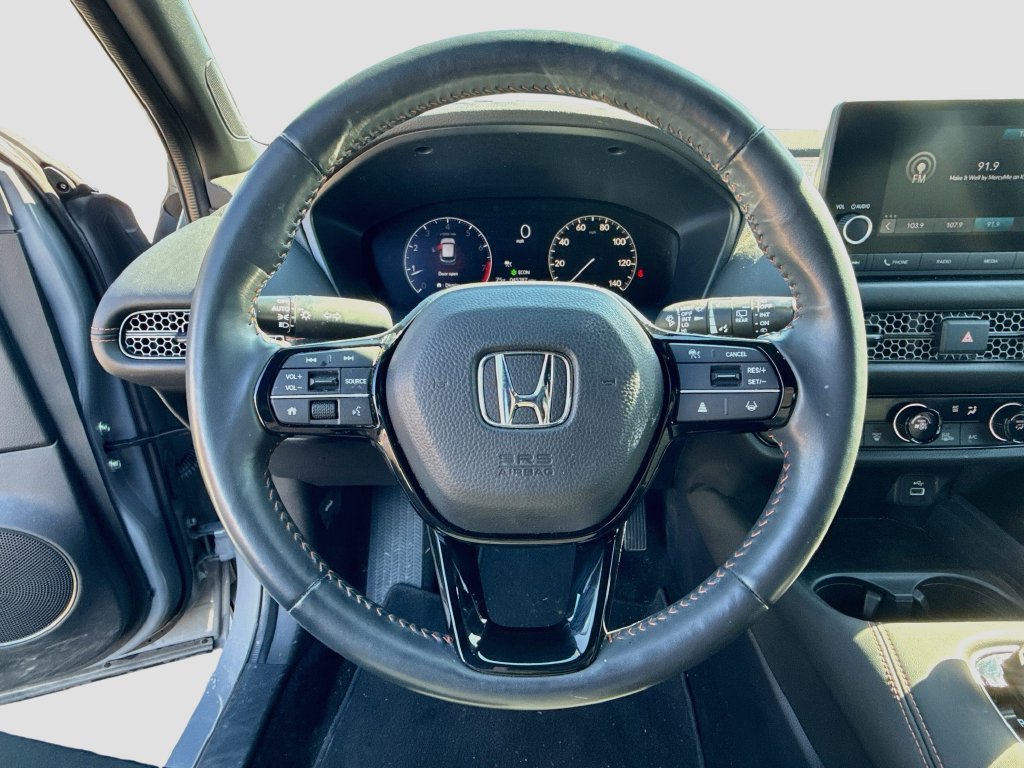 Used 2025 Honda HR-V Sport image 17
