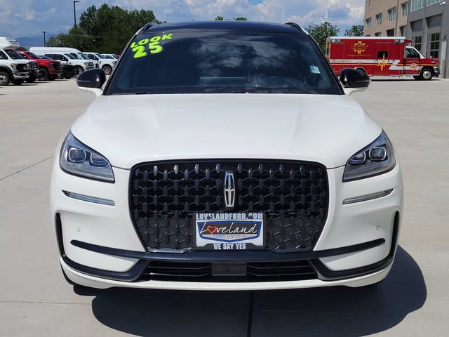 Certified 2025 Lincoln Corsair Reserve w/ Jet Appearance Package AWD/4WD image 5