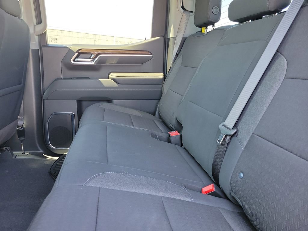 Used 2024 Chevrolet Silverado 1500 LT AWD/4WD image 13