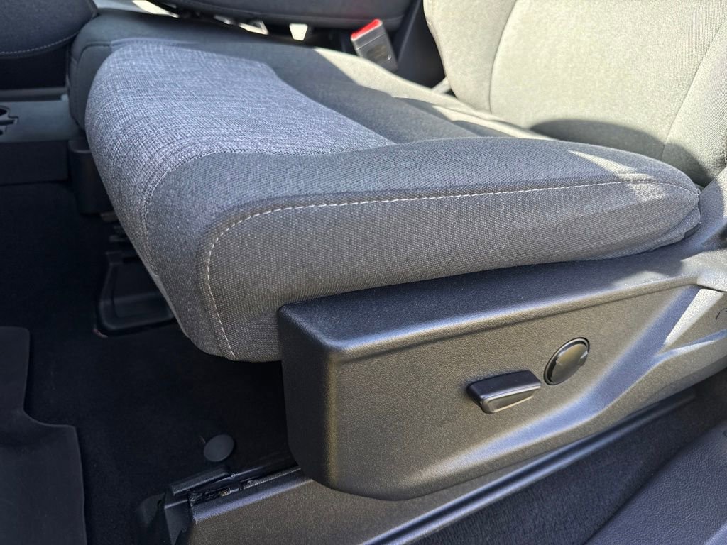 Used 2024 Ford F250 XLT w/ FX4 Off-Road Package image 13