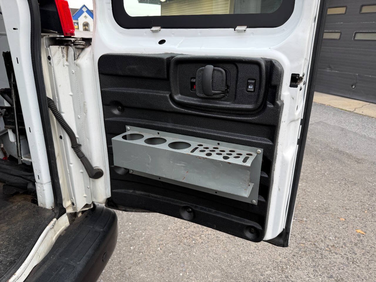 Used 2019 Chevrolet Express 3500 Extended w/ Driver Convenience Package RWD image 24