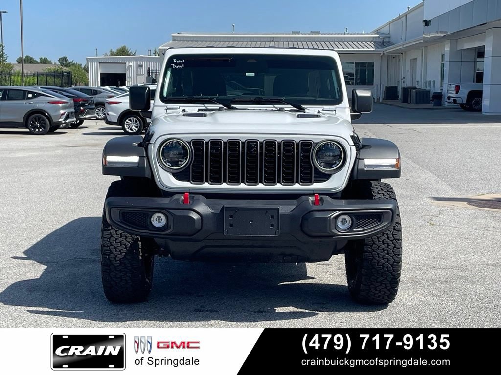 Used 2026 Jeep Wrangler Unlimited Rubicon w/ Technology Group AWD/4WD image 2