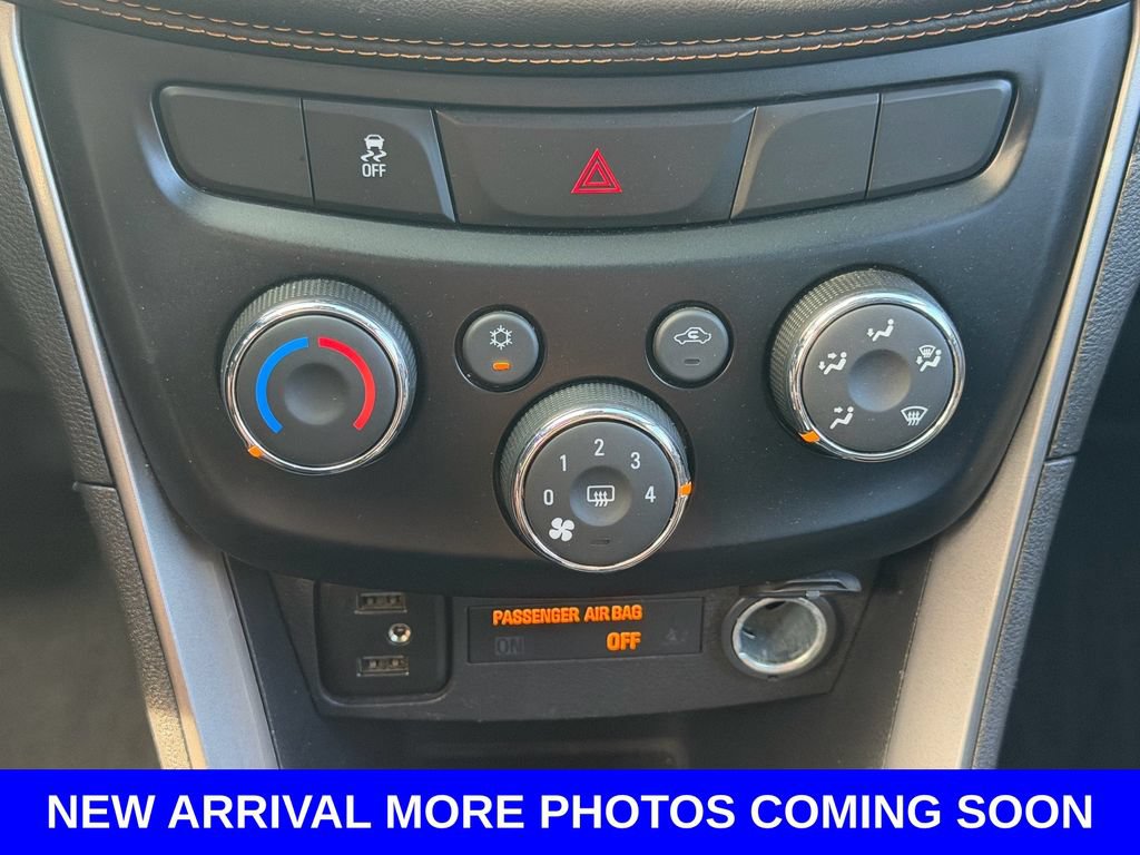 Used 2020 Chevrolet Trax LS w/ Tint and Cruise Package FWD image 24