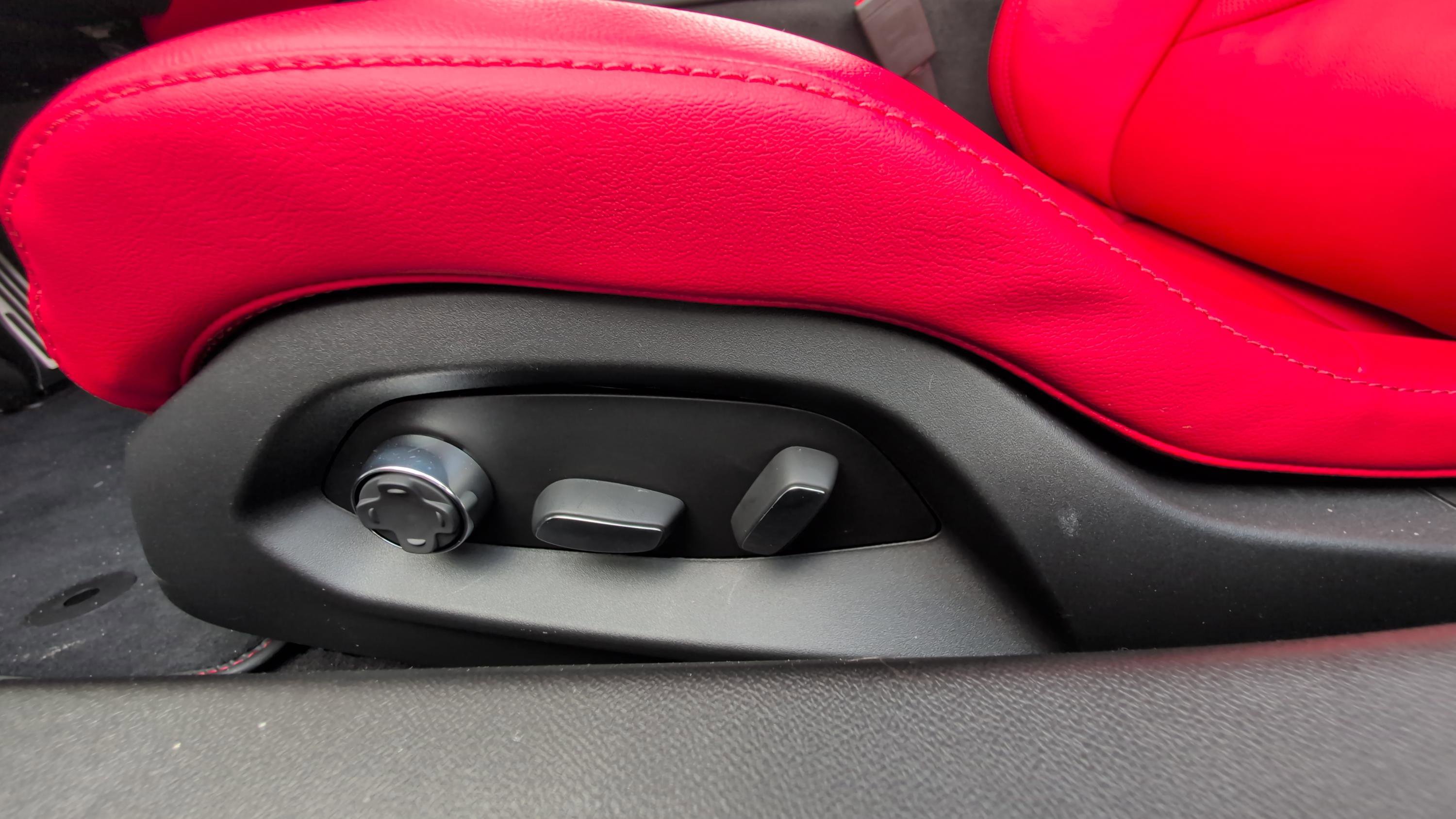 New 2026 Chevrolet Corvette Stingray Preferred Cpe w/ Z51 Performance Package image 14