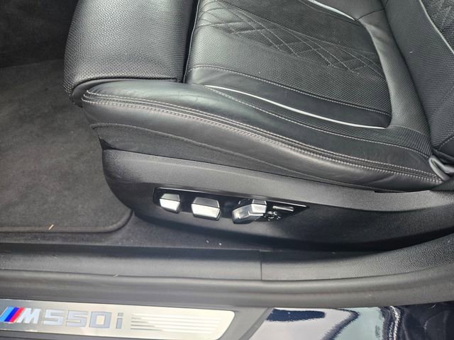 Used 2022 BMW M550i xDrive w/ Executive Package AWD/4WD image 14