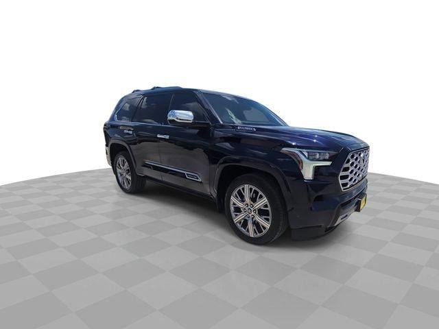 Used 2024 Toyota Sequoia Capstone AWD/4WD image 2