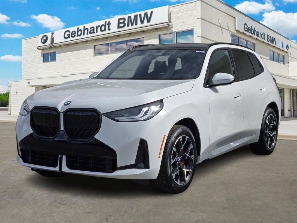 Certified 2026 BMW X3 xDrive30i w/ M Sport Package AWD/4WD image 3