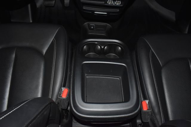 Certified 2025 Chrysler Pacifica Select image 23