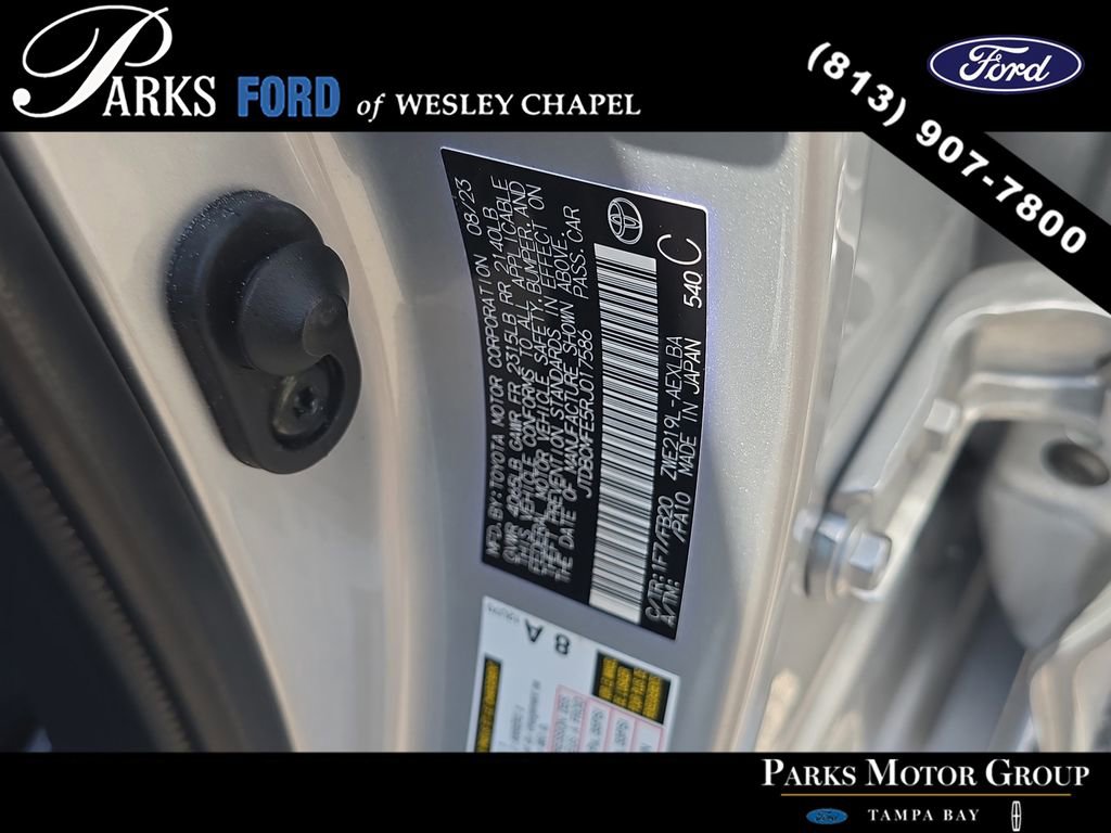 Used 2024 Toyota Corolla LE w/ LE Premium Package FWD image 33