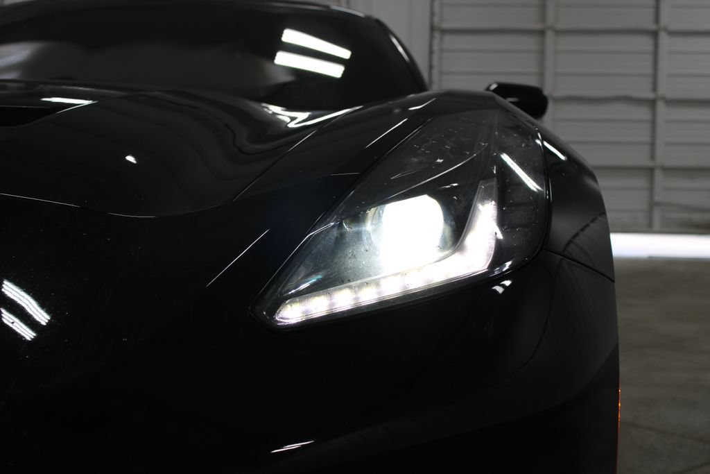 Used 2016 Chevrolet Corvette Stingray Coupe w/ Carbon Flash Badge Package RWD image 13