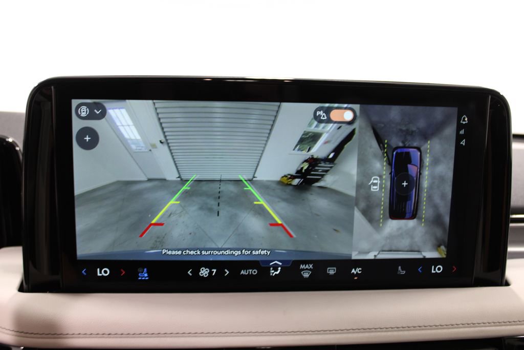 New 2025 Lincoln Aviator 2WD w/ Equipment Group 101A image 57