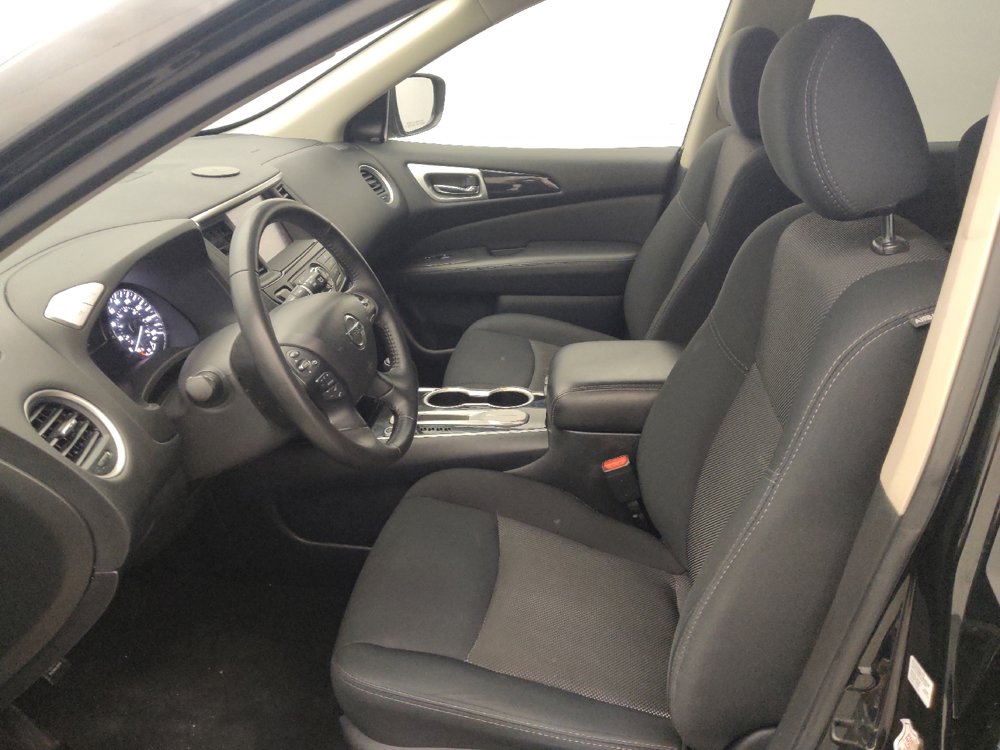 Used 2019 Nissan Pathfinder SV FWD image 17