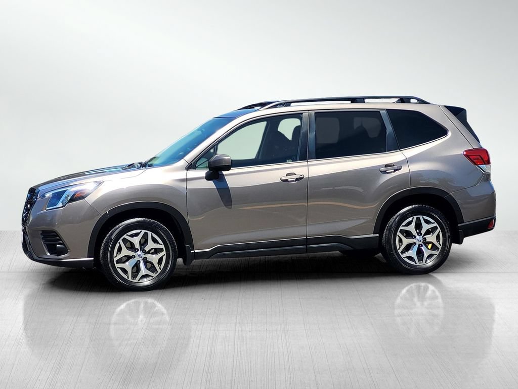 Used 2024 Subaru Forester Premium AWD/4WD image 7