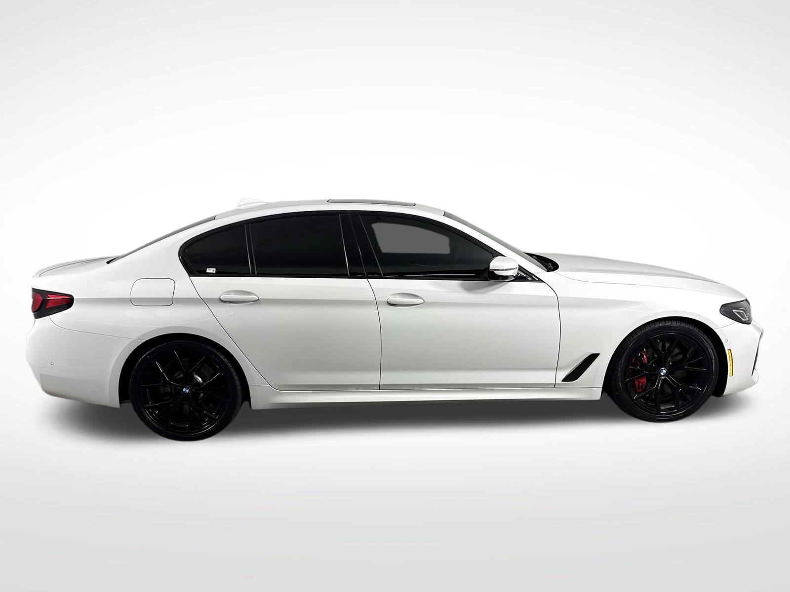 Used 2022 BMW M550i xDrive w/ Executive Package AWD/4WD image 37