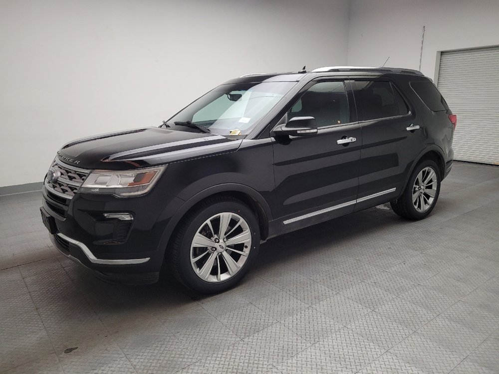 Used 2018 Ford Explorer Limited FWD image 2