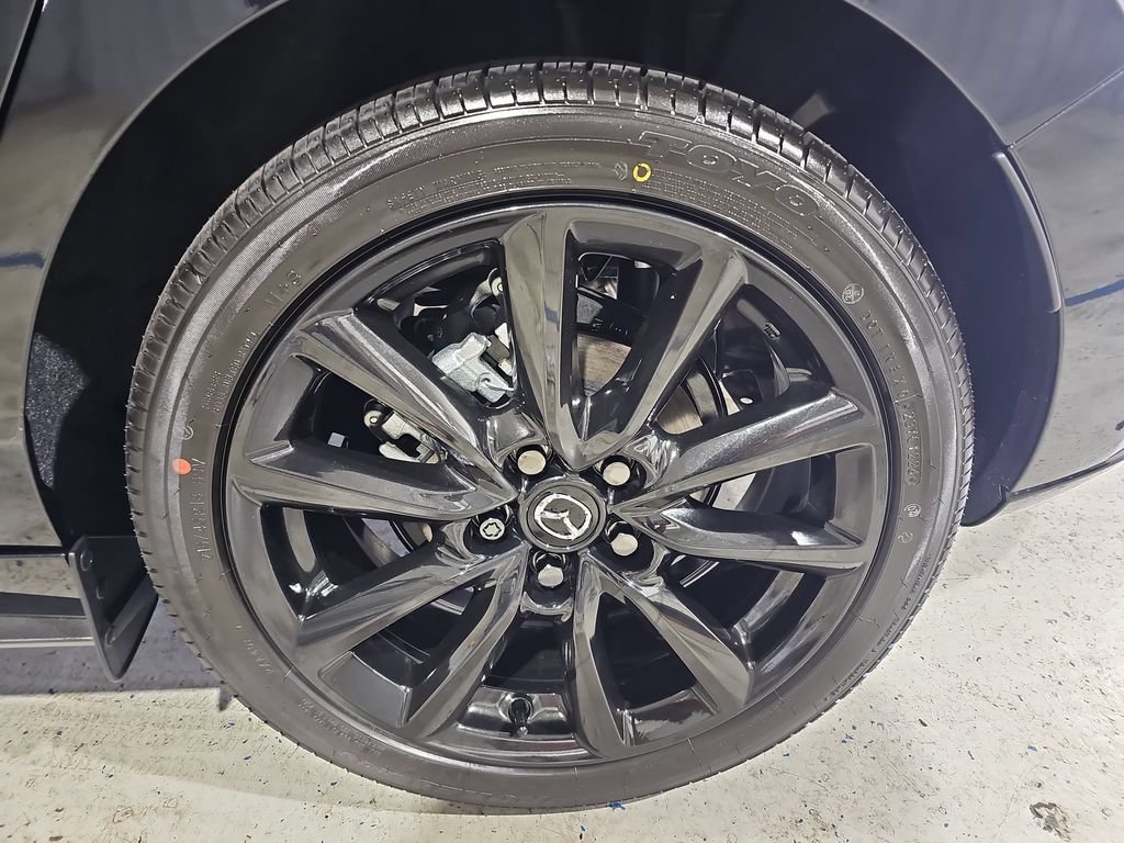 New 2026 MAZDA MAZDA3 2.5 S Hatchback w/ Premium Pkg FWD image 35