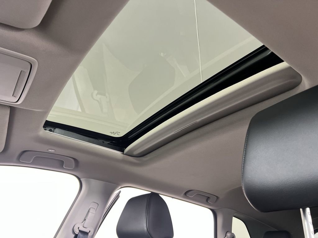 Used 2024 Honda CR-V EX-L image 19