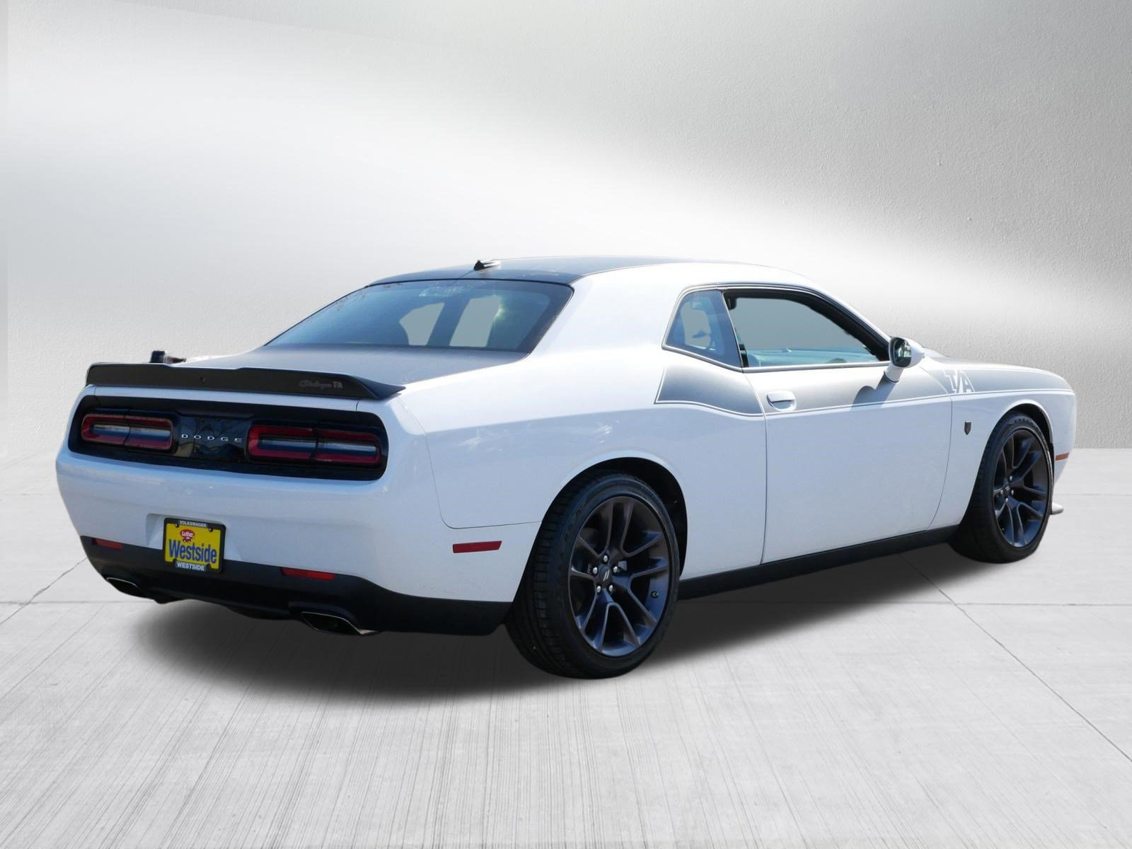 Used 2023 Dodge Challenger R/T w/ T/A Package image 7