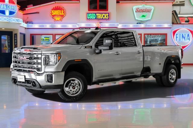 Used 2022 GMC Sierra 3500 SLE AWD/4WD image 2
