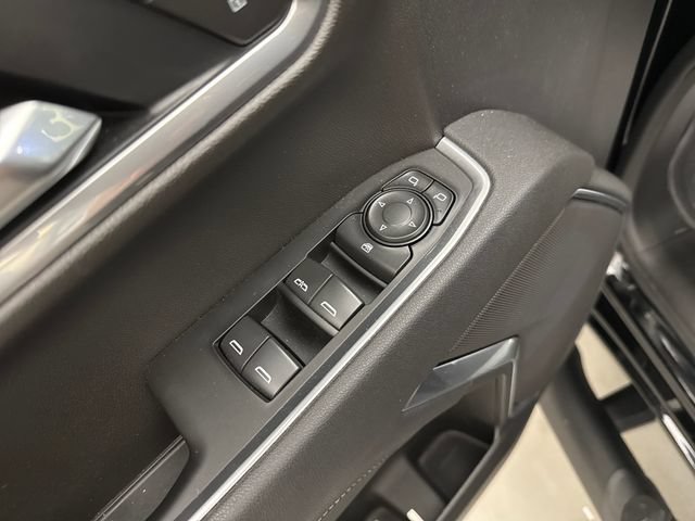Used 2026 Chevrolet Silverado 1500 RST w/ RST Select Package AWD/4WD image 12