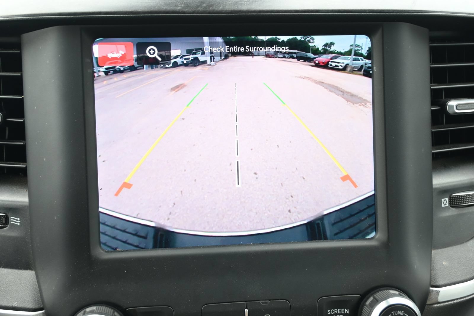 Used 2024 RAM 3500 Big Horn AWD/4WD image 21