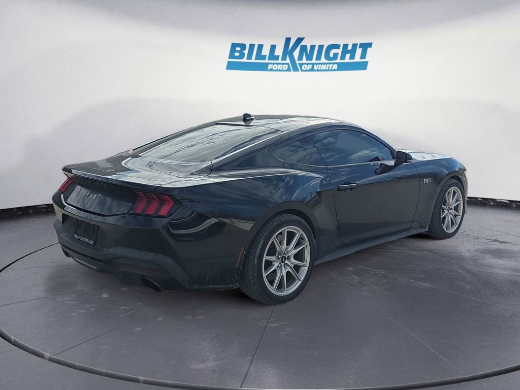 Used 2024 Ford Mustang GT Premium image 5
