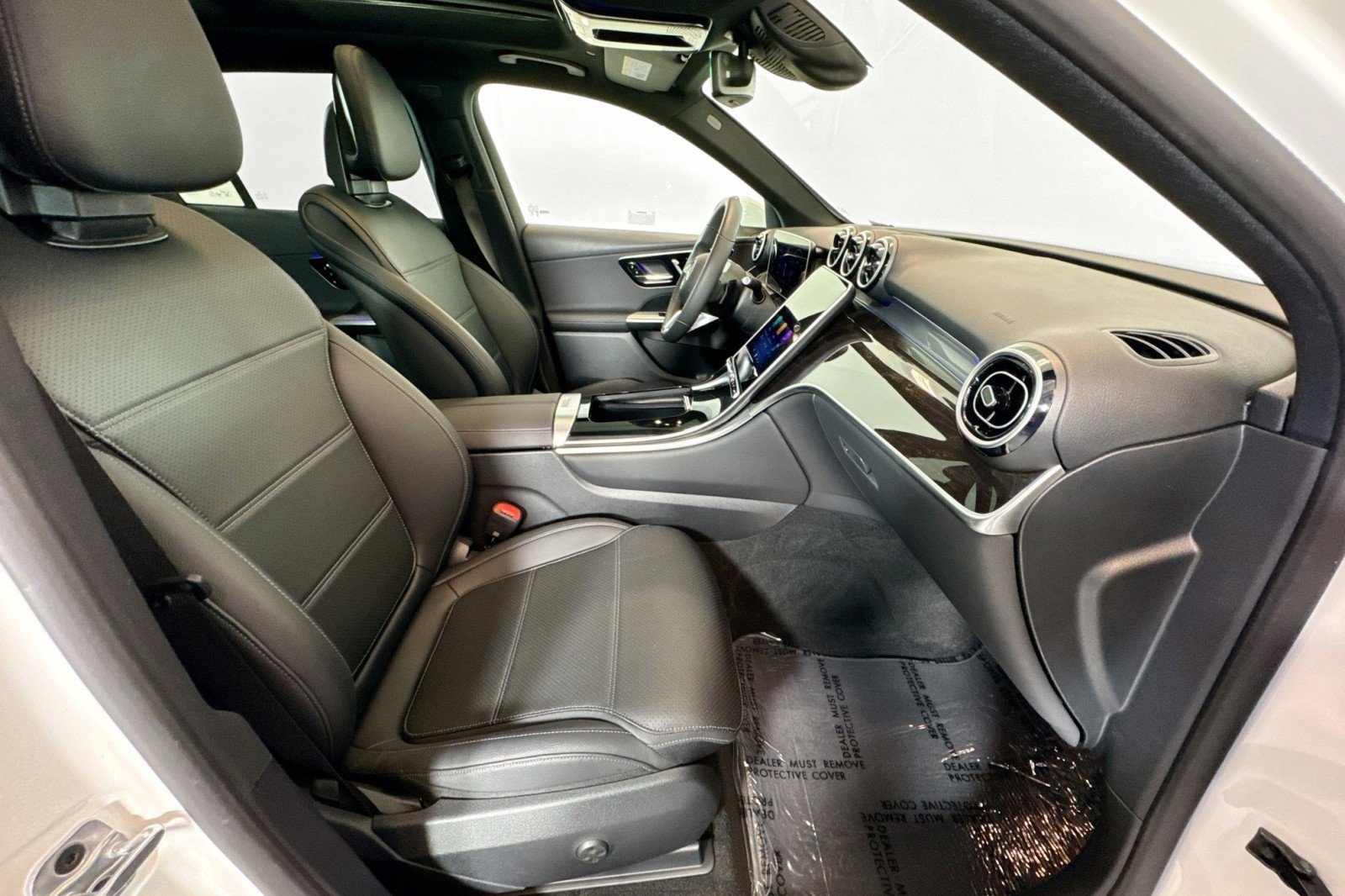 Certified 2026 Mercedes-Benz GLC 300 4MATIC image 27