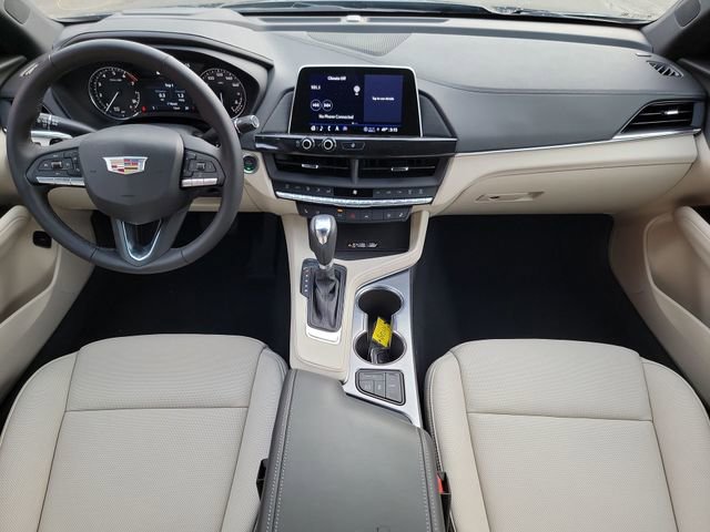 Used 2025 Cadillac CT4 Premium Luxury image 18