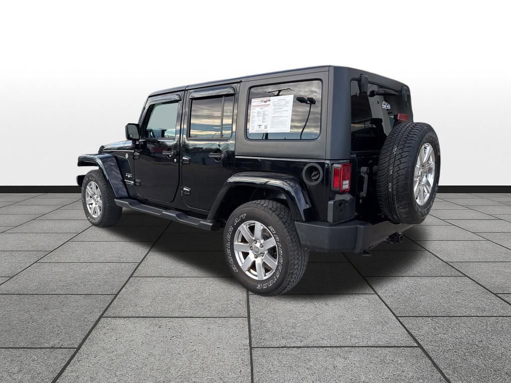 Used 2018 Jeep Wrangler Unlimited Sahara w/ Connectivity Group image 3