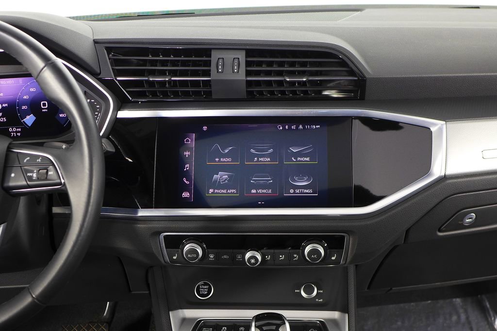 Used 2022 Audi Q3 2.0T Premium w/ Convenience Package image 26