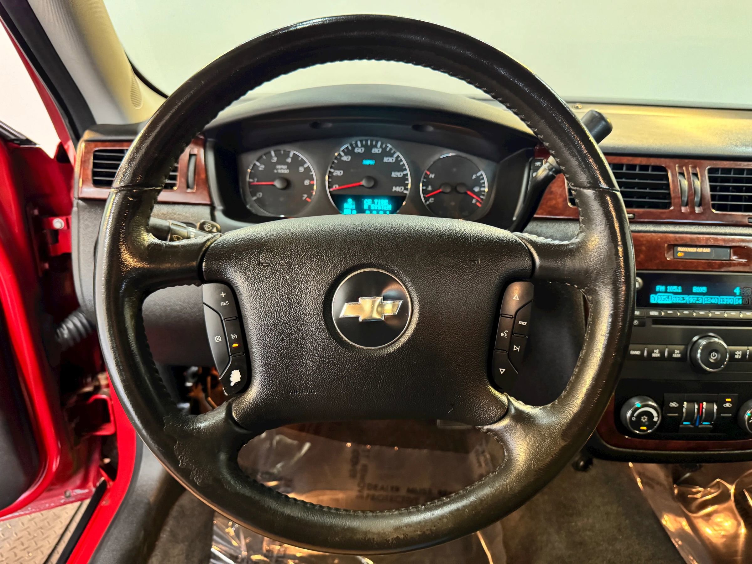 Used 2007 Chevrolet Impala LT w/ Preferred Equipment Group FWD image 16