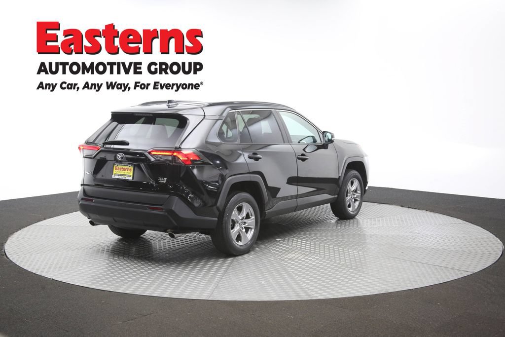 Used 2023 Toyota RAV4 XLE AWD/4WD image 40