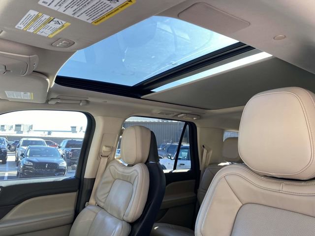 Used 2024 Lincoln Navigator L Reserve image 18