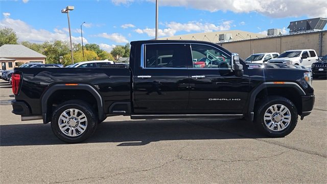 Used 2021 GMC Sierra 2500 Denali w/ Denali Ultimate Package image 9