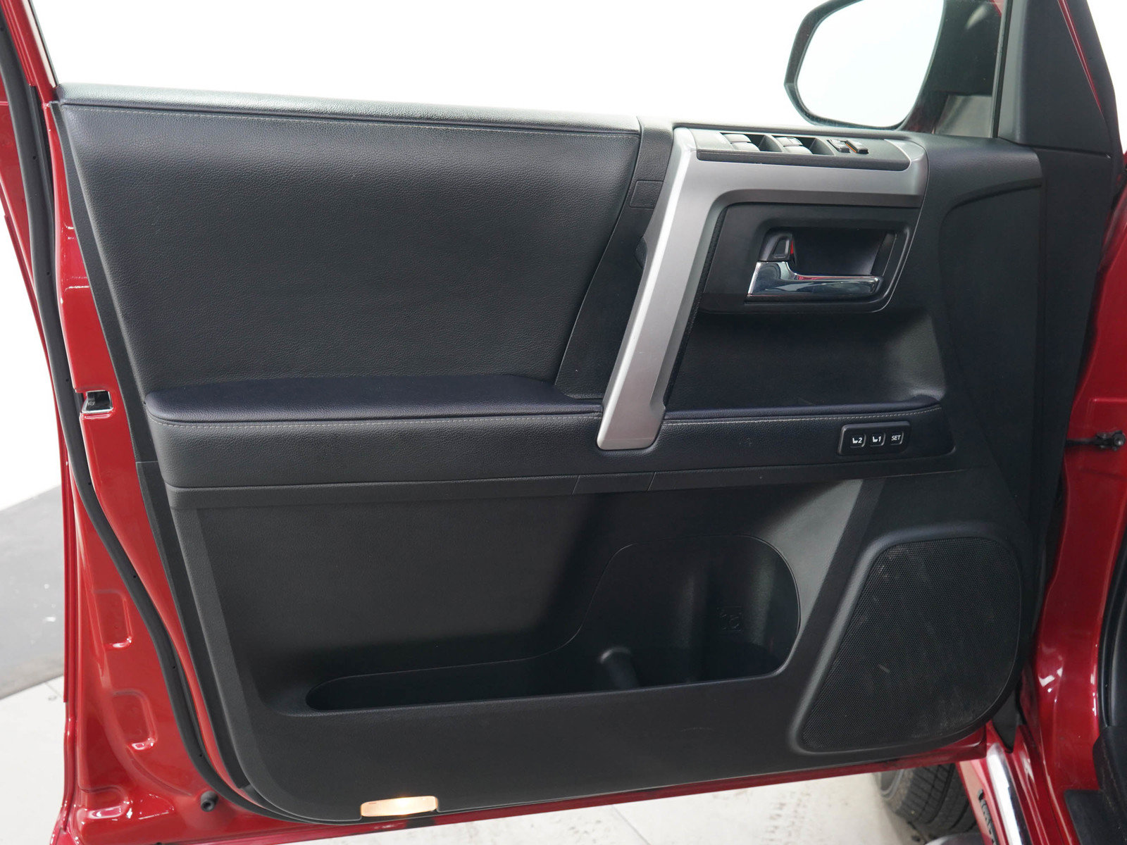 Used 2021 Toyota 4Runner Limited AWD/4WD image 19