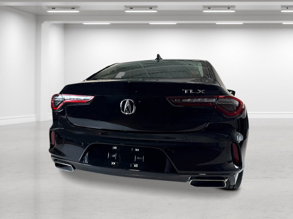 Used 2025 Acura TLX w/ Technology Package image 4