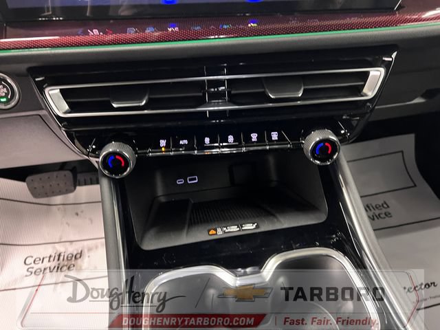 New 2026 Chevrolet Traverse RS w/ LPO, Floor Liner Package AWD/4WD image 57