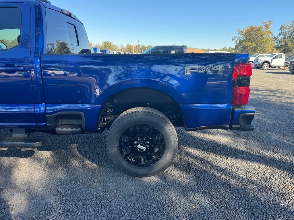 New 2026 Ford F350 Lariat w/ Black Appearance Package image 26