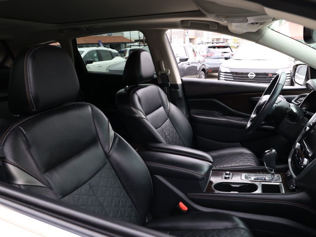 Used 2023 Nissan Murano Platinum w/ Cargo Package image 21